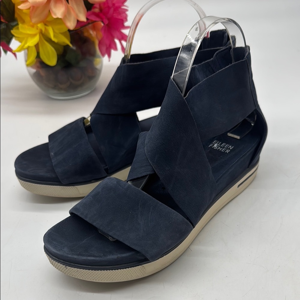 Eileen Fisher Dark Blue Wedge Sandals Size 8.5 MCW9098A